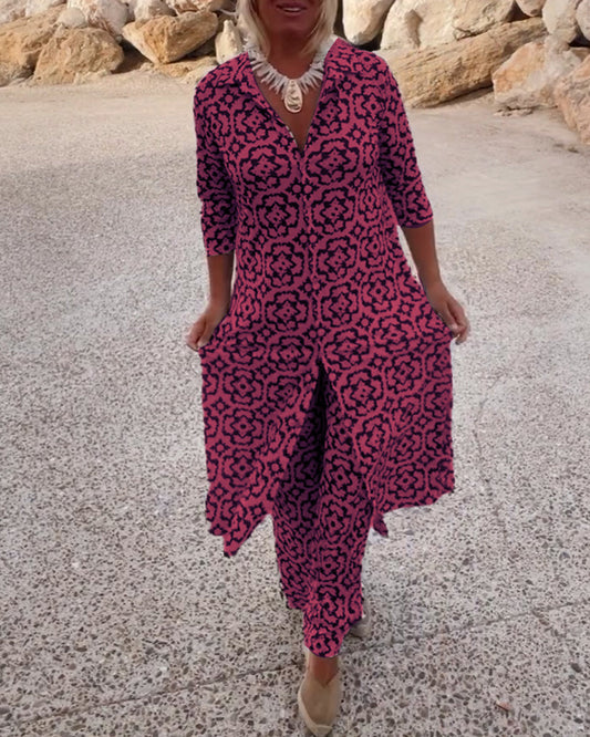 Livia™ - Vintage Printed Set with Lapels and Buttons
