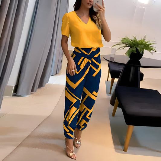 Ivy | Two-Piece Set with Vibrant Print