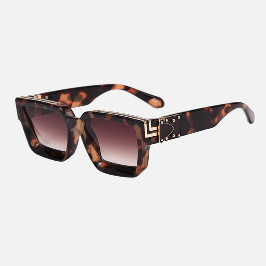Edgestyle - Retro inspired square sunglasses for men and women