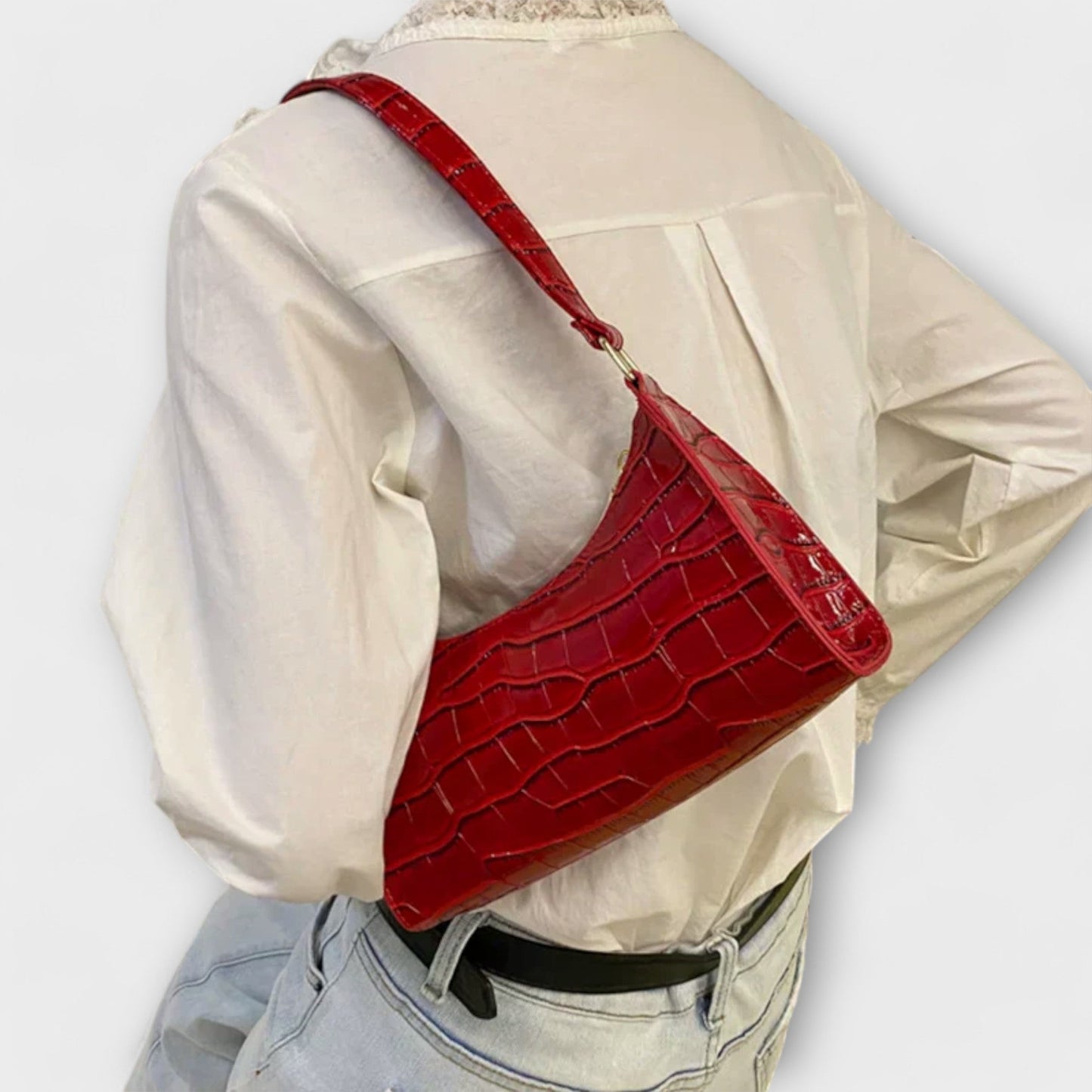 Eline. Glossy Leather Bag