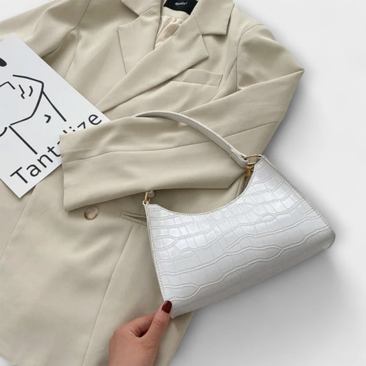 Eline. Glossy Leather Bag