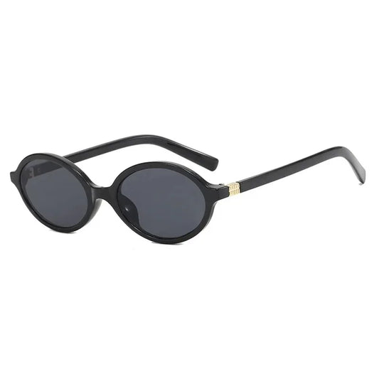 Jennie - Retro and elegant sunglasses