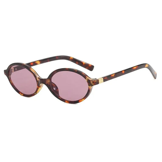 Jennie - Retro and elegant sunglasses