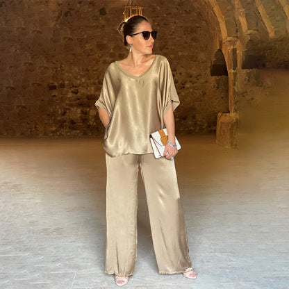 Laurie™ - Elegant Plus Size Two-Piece Shiny Ensemble with V-Neck