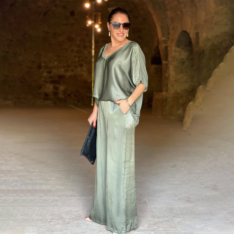 Laurie™ - Elegant Plus Size Two-Piece Shiny Ensemble with V-Neck