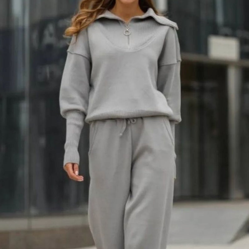 Rie™ - Women's Knitted Sports Set with Half-Zip
